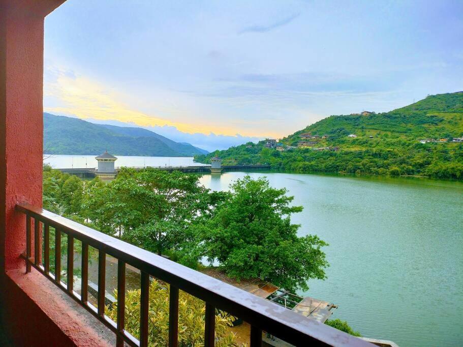 Portofino Apartman Lavasa Kültér fotó